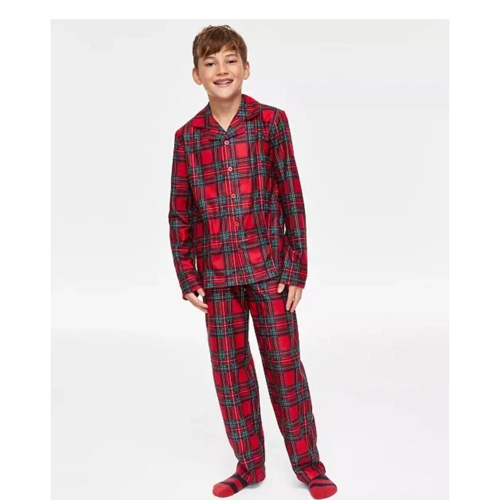 Kids Unisex Red Plaid Pre Packaged Pajama Set Long Sleeve Holiday Christmas 6-7